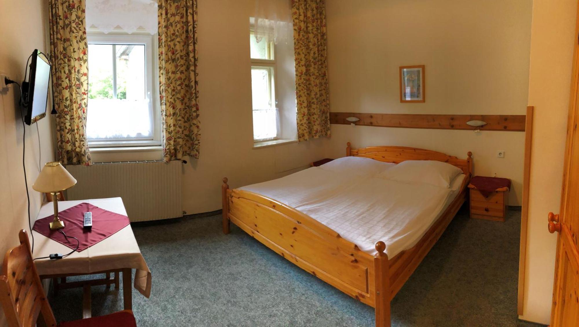 Pension Am Lackenbach Langau Экстерьер фото